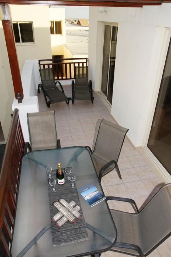 Pleasantly Furnished Apartment B201 With Large Terrace, Wi-Fi & Android Tv Peyia Exterior foto